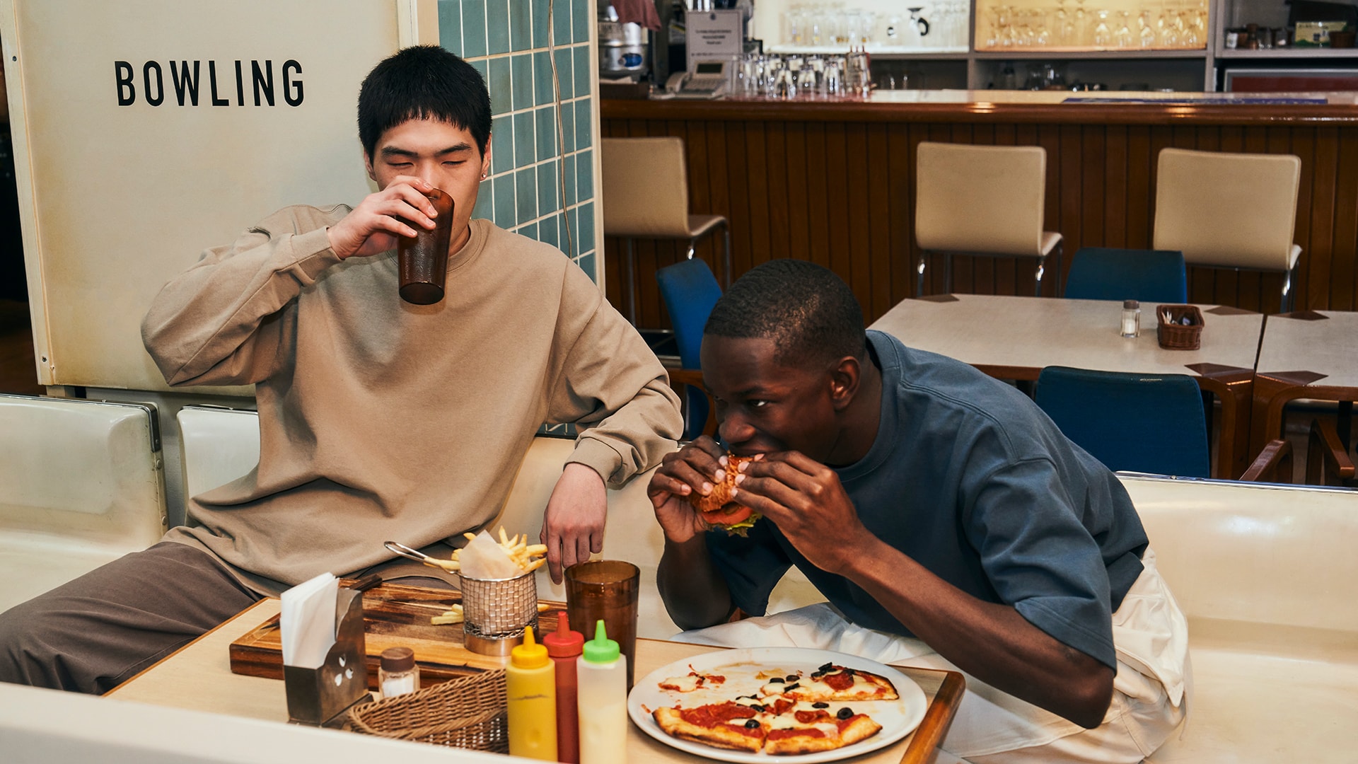 90年以上の歴史を誇る無地アパレルブランド「United Athle」の2024年春夏コレクションが公開