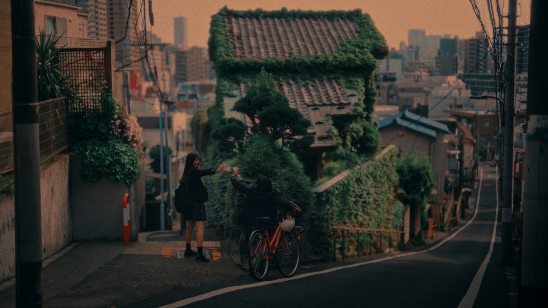 Nikkei Inc. Releases Brand Movie